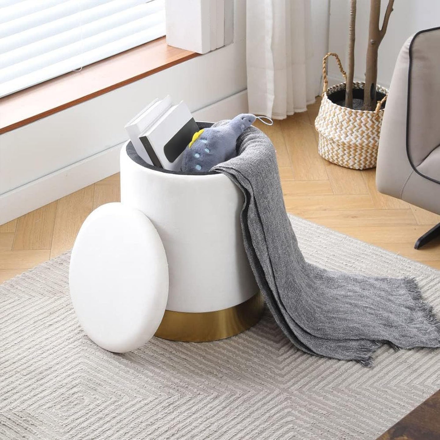 Mxfurhawa Velvet Storage Ottoman Multipurpose Footrest Stool with Metal Base Modern Round Vanity Stool Chair Ottoman Foot Stools Support 300 lbs Padded Seat for Living Room (Cream (Velvet))